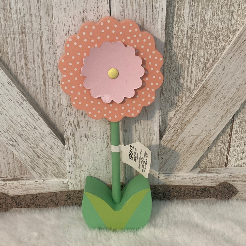Target 2020 Spritz Polka Dot Pink and Green Flower Accent